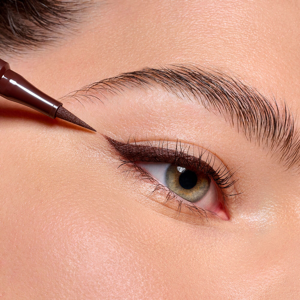 Catrice Calligraph Pro Precise Waterproof Matte Eyeliner