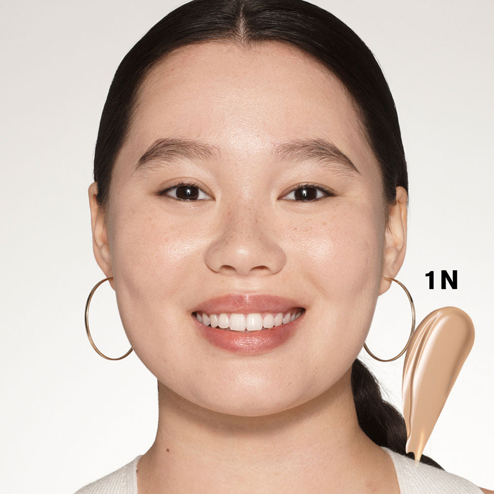 Estée Lauder Futurist Soft Touch Brightening Skincealer Concealer 