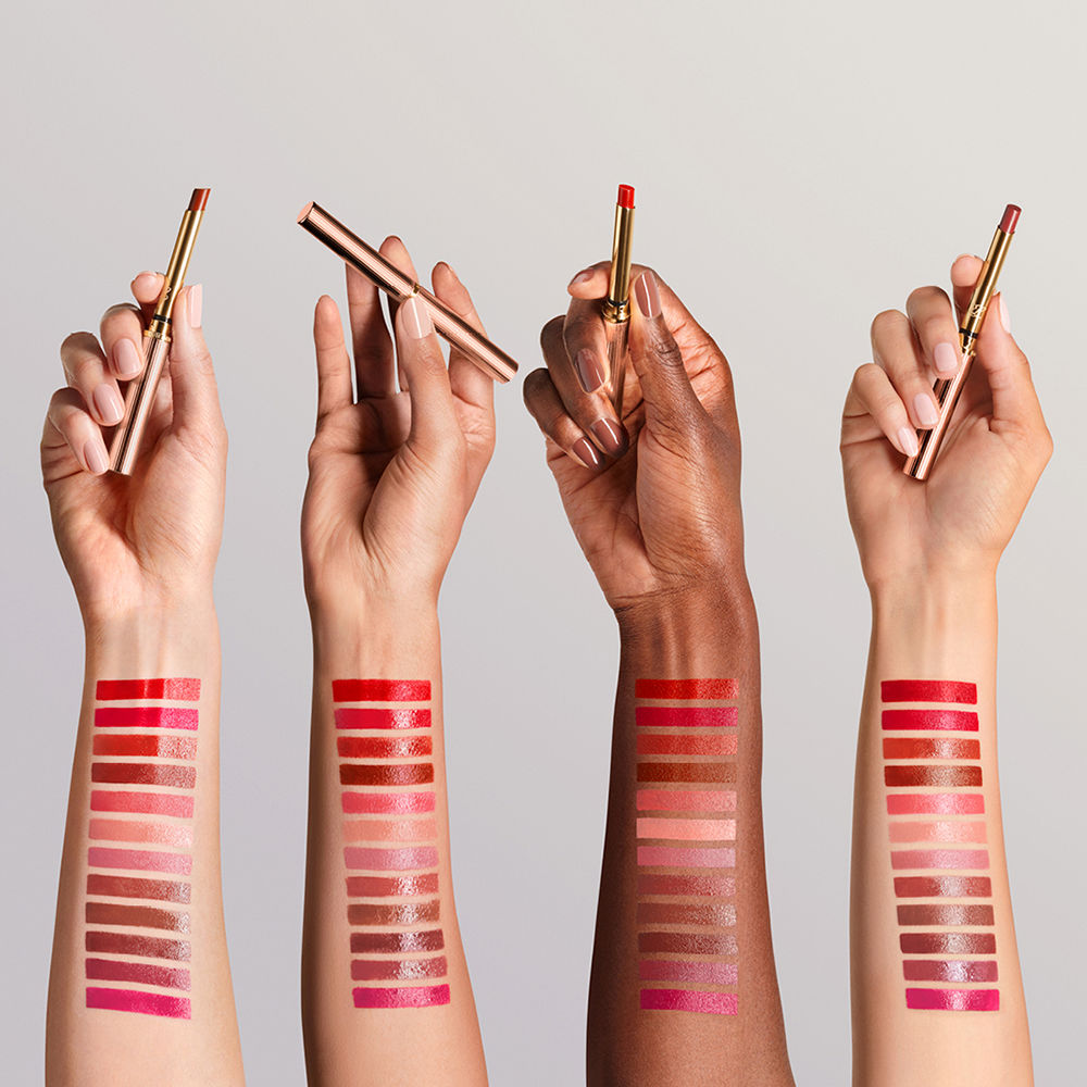 Estée Lauder Pure Color Explicit Lip Shine Lipstick 