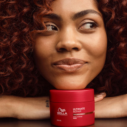 Wella Professionals Ultimate Repair Damaged Hair Repair Mask 150 ml