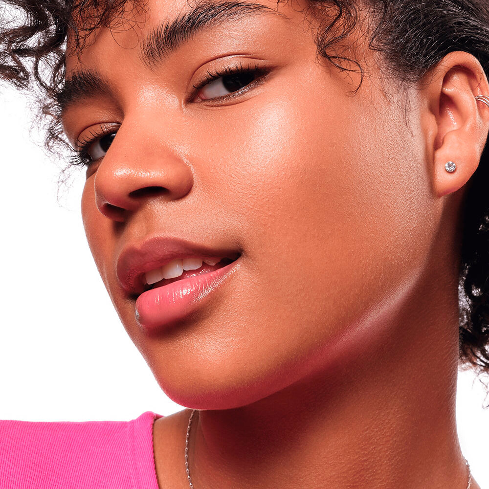 Essence Touch Bouncy Glow Soft Highlighter 