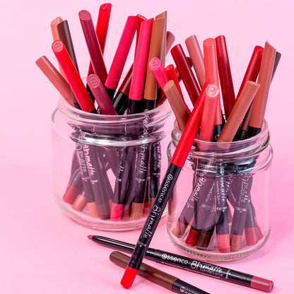 Essence 8h Matte Comfort Lip Liner 