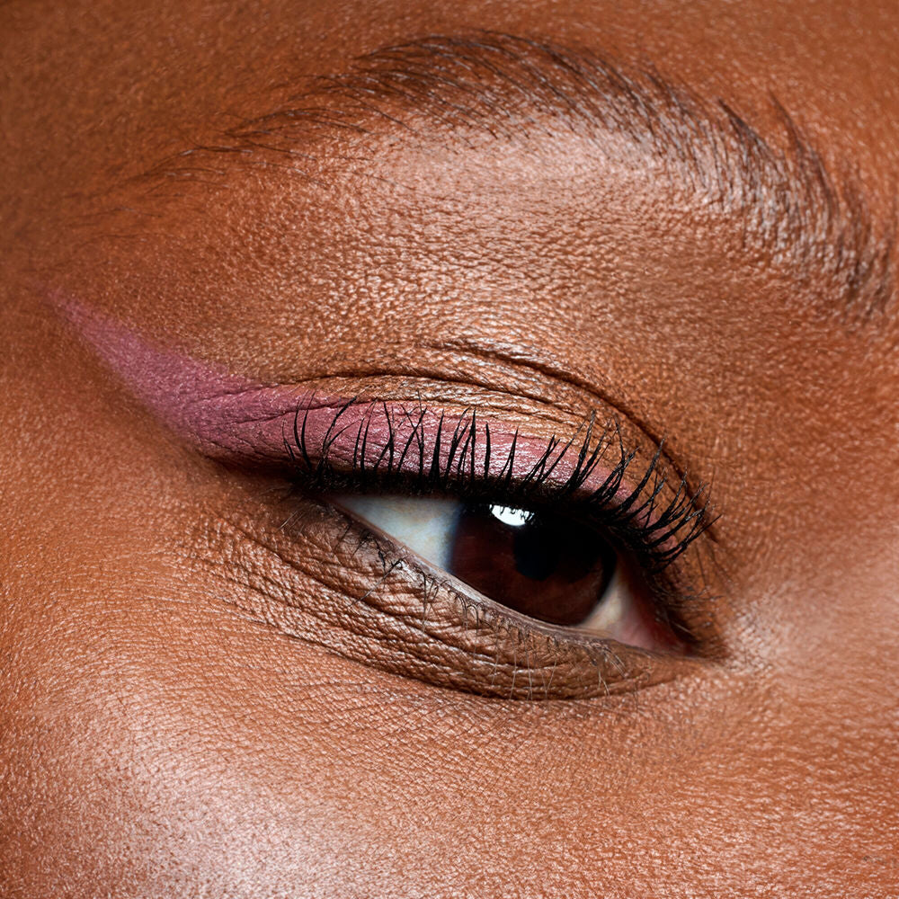 Catrice Velvet Glide Matte Eyeliner 