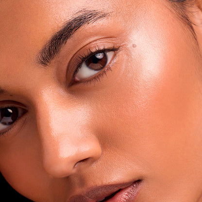 Catrice Cloud Tint Cushion Highlighter 