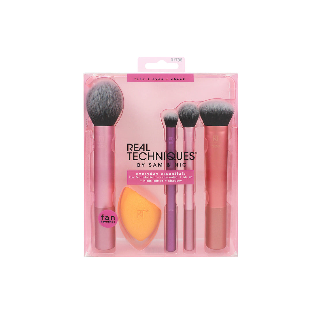 Real Techniques Set Of 4 Brushes + Everyday Essentials Sponte